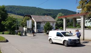 Komunala Trebnje, upravna stavba, foto Lapego